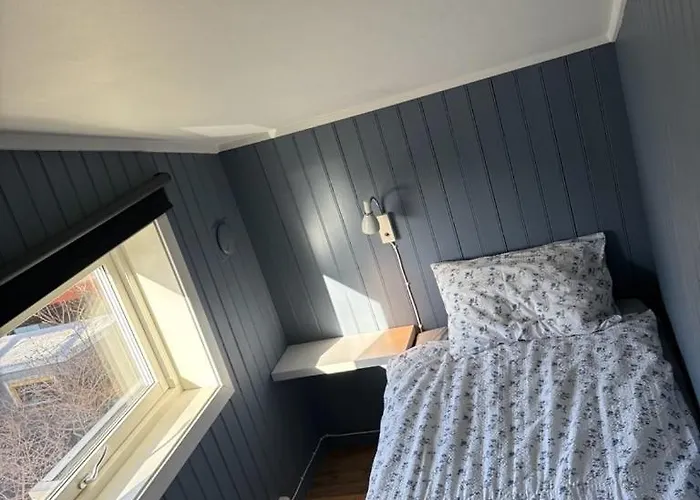 Flott Beliggenhet Svaert Sentralt I Sentrum Svolvær